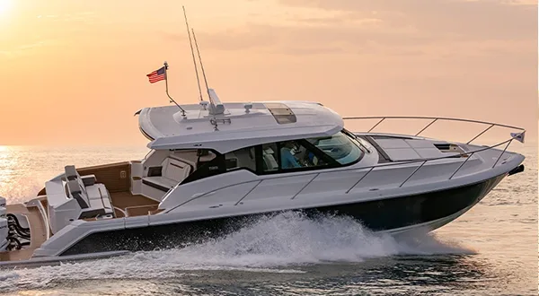 tiara yachts