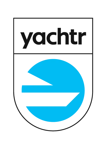 Yachtr-Black-Blue-Badge